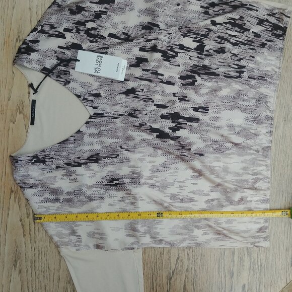 NEW WITH TAGS Taifun Germany 16 soft silky viscose blouse top shirt abstract - Picture 11 of 16